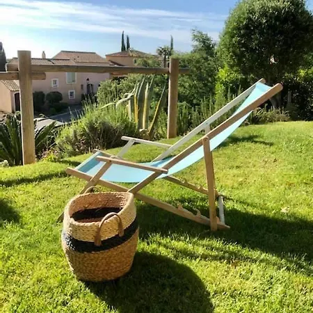 La Provencale Nyaraló *
